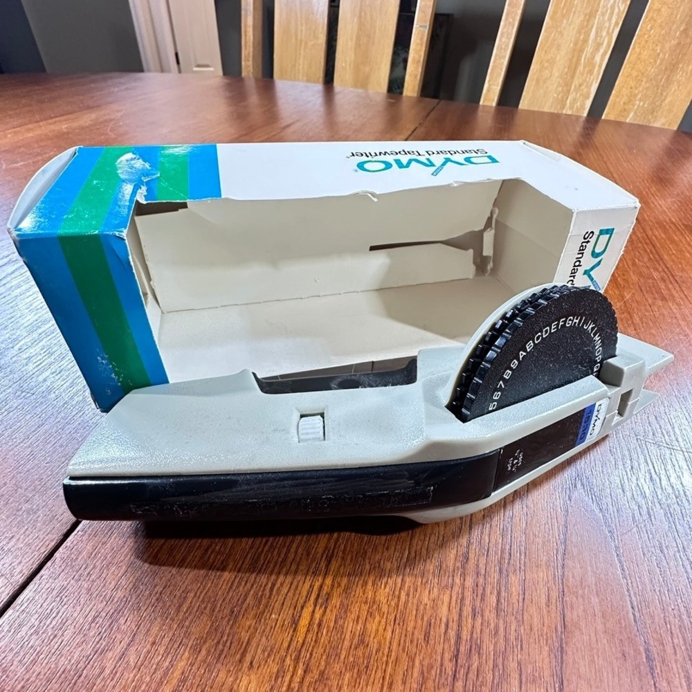 Dymo‎ 1530 Tapewriter Label Maker Vintage Retro Office MCM Embossing Tool Boxed
